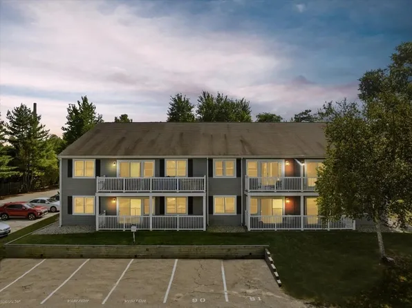 450 Somerset Ave APT 507, Taunton, MA 02780