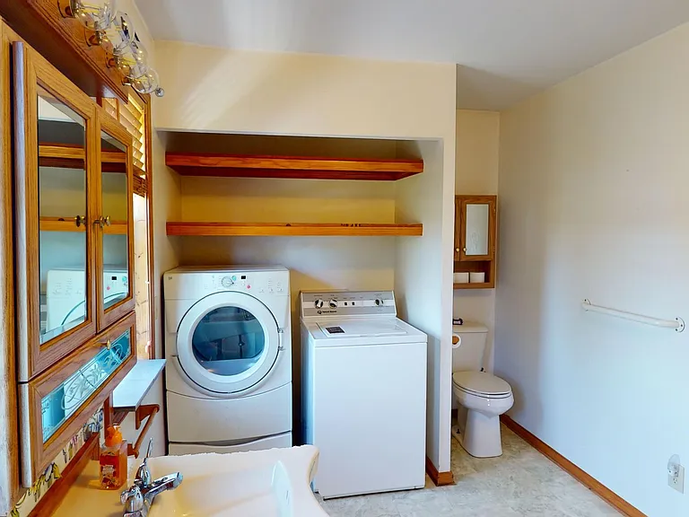 3806 Plymouth East Rd — Photo 16