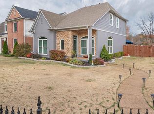 10 N Forest Hill Irene Rd, Cordova, TN 38018