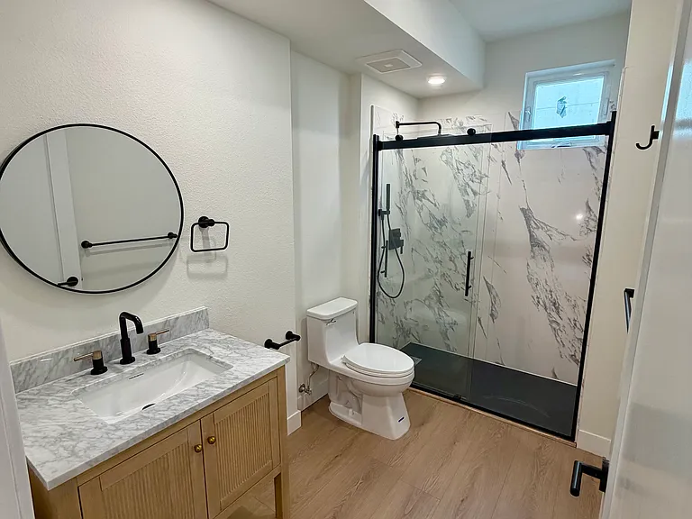 1053 Dewey Ave #2 — Photo 10