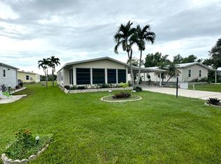 270 Ocean Reef Ln, Naples, FL 34114