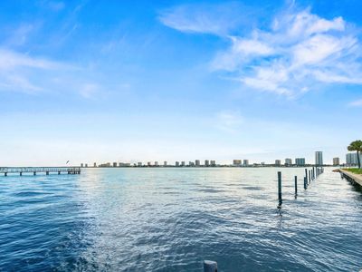 410 Wilma Circle #203, Riviera Beach, FL, 33404