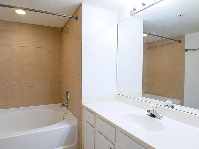 4113 Residence Dr #211 — Photo 12