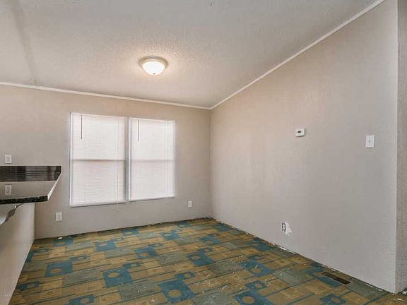 5th image of 4611 Pond Dr