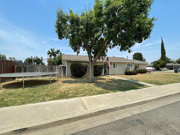 2nd image of 1912 W Oriole Ave