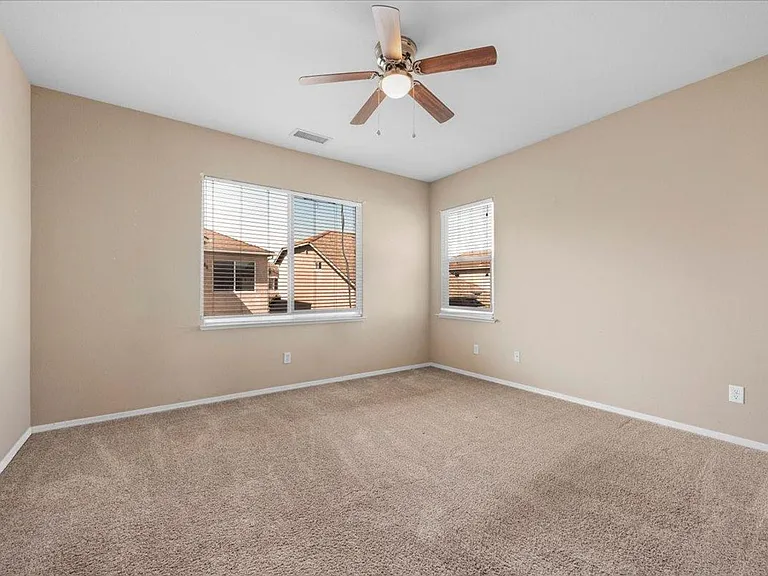 1709 Glen Dunbar Ln — Photo 25