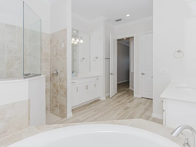 6023 Diamonte Pl — Photo 46