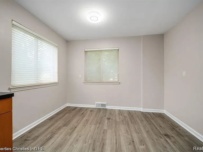 4912 S Clunbury Rd — Photo 17