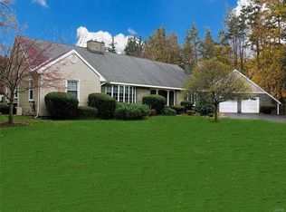 125 Paris Rd, New Hartford, NY 13413