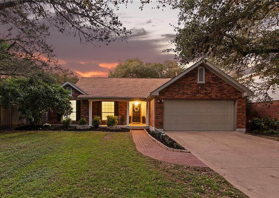 1st image of 3112 Sesbania Dr