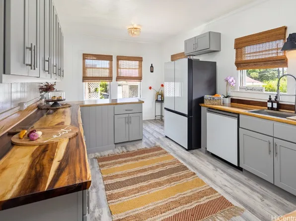 54-207 Hauula Homestead Rd, Hauula, HI 96717