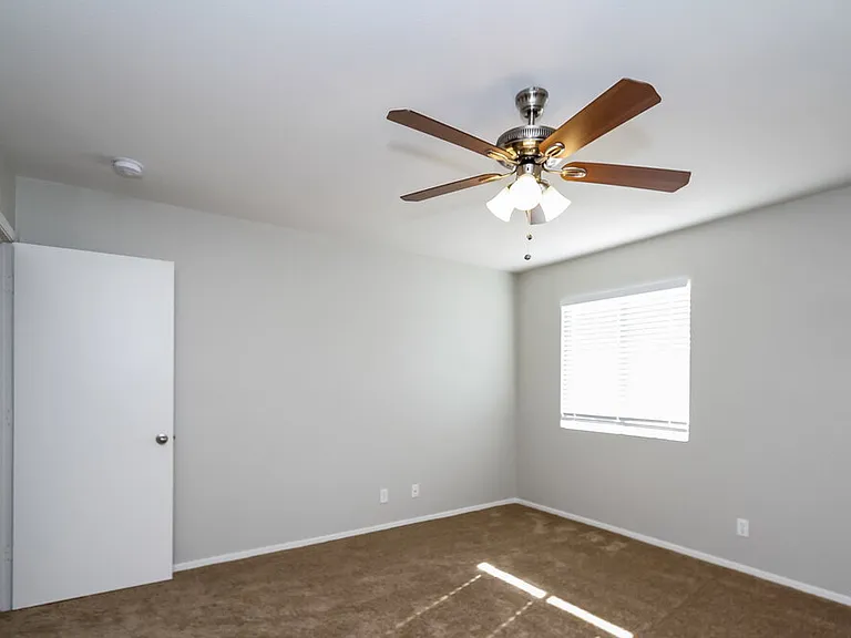 681 Indian Row Ct — Photo 13