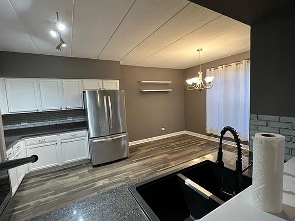 2nd image of 9810 Liberty Cir #1