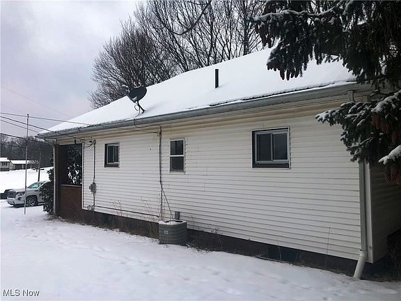 2nd image of 1907 6th St