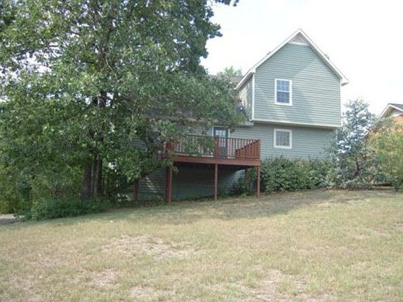 4th image of 652 Wellington Dr
