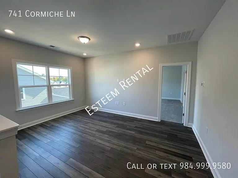 741 Cormiche Ln — Photo 12