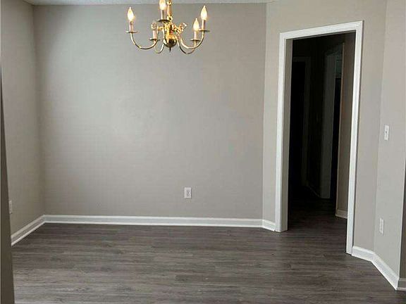 3rd image of 1140 Katie Lynne Ln #0