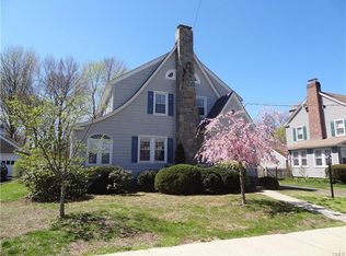 267 Lake Ave, Bridgeport, CT 06605