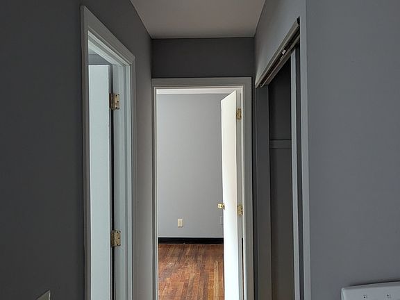 5th image of 1912 Mills Ave APT 8