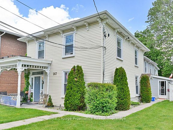 3rd image of 267 Foster Ave