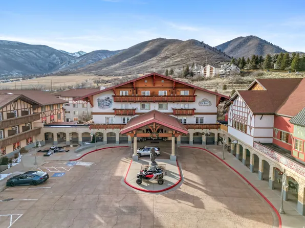 784 W Resort Dr #207, Midway, UT 84049