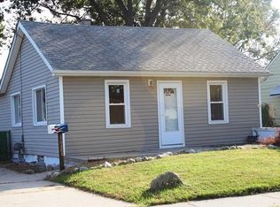16184 Hauss Ave, Eastpointe, MI 48021