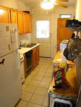 3rd image of 4 E Norwich Ave APT 11