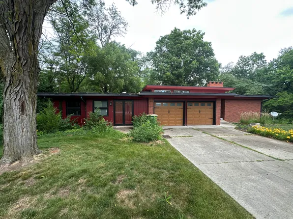 (undisclosed Address), Indianola, IA 50125