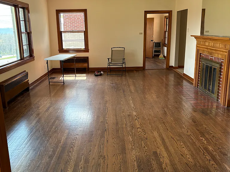 6003 N Broadway St — Photo 25