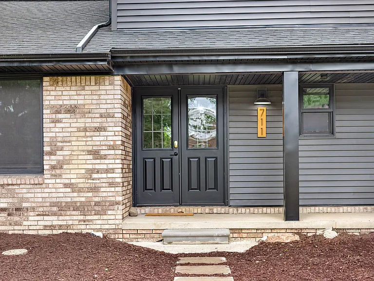711 Medinah Dr — Photo 68