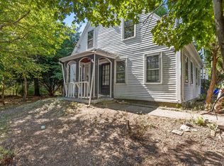 16 Howe St, Boston, MA 02125