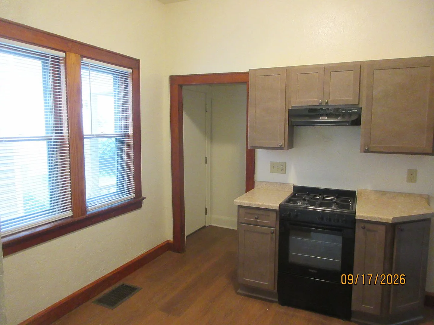 819-825 E. Wright St. — Photo 3