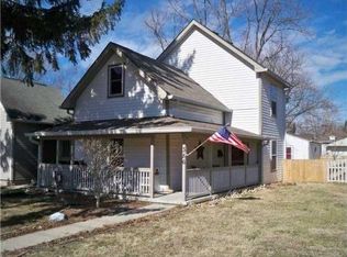 386 W Pearl St, Greenwood, IN 46142