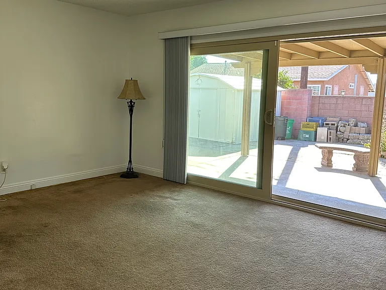 14624 Hutchcroft St — Photo 6