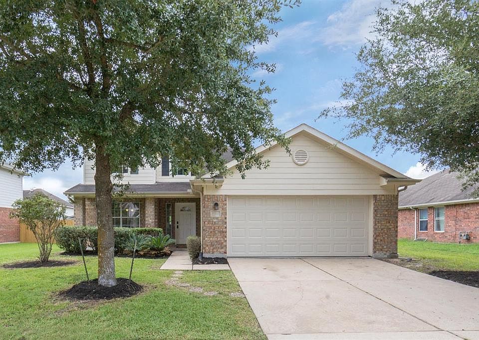 1st image of 24407 Leachwood Dr