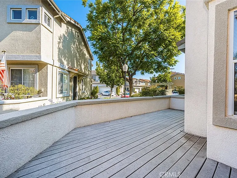 437 N Castletown #C — Photo 14