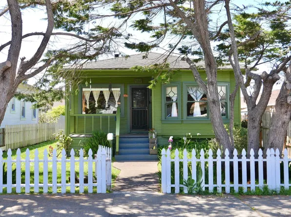 753 Stewart Street, Fort Bragg, CA 95437
