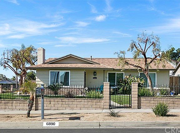 2nd image of 6890 Cameo St