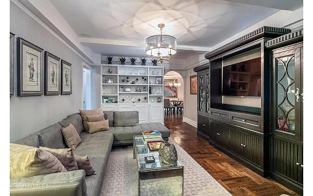 Sold by Douglas Elliman | media 32