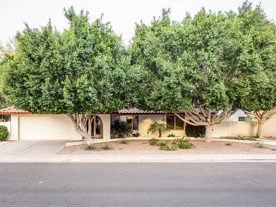 1st image of 2612 S Los Altos