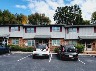 9 Liberty Dr APT F, Thomasville, NC 27360