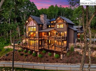 195 Red Sky Pkwy, Banner Elk, NC 28604