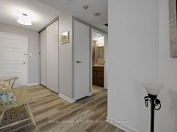 3rd image of 1500 Riverside Dr #1601