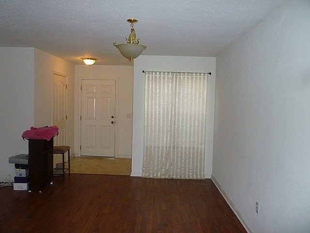 1st image of 2557 Harn Blvd Unit 3