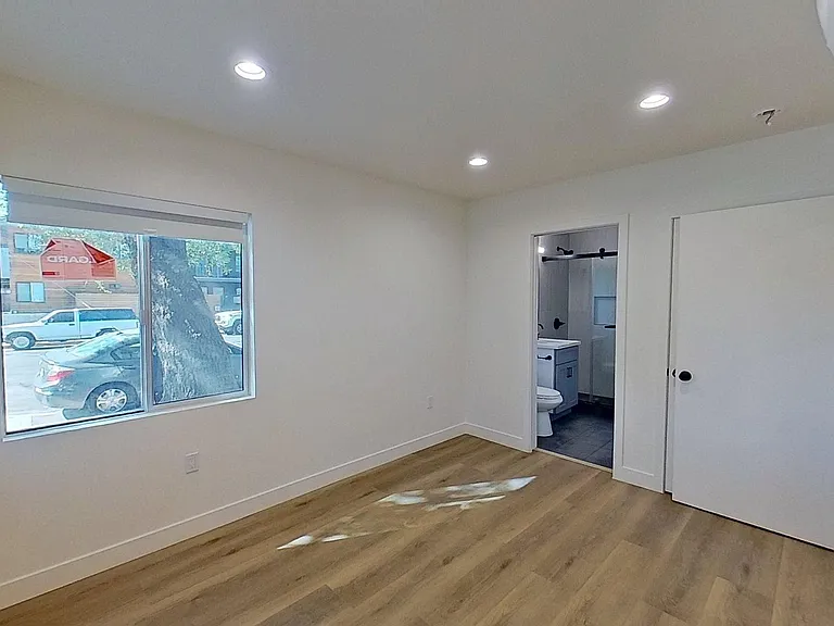 829 N Garfield St — Photo 14