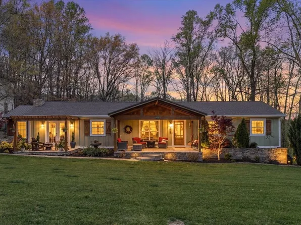 739 Lakeview St, Estill Springs, TN 37330