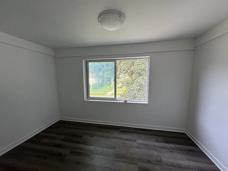 600 Sunderlin St #2 — Photo 9