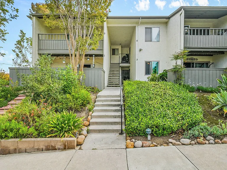 9175 Campina Dr #5 — Photo 11