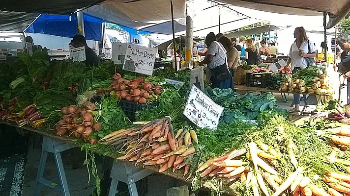 Rented by Voro, LLC | media 51