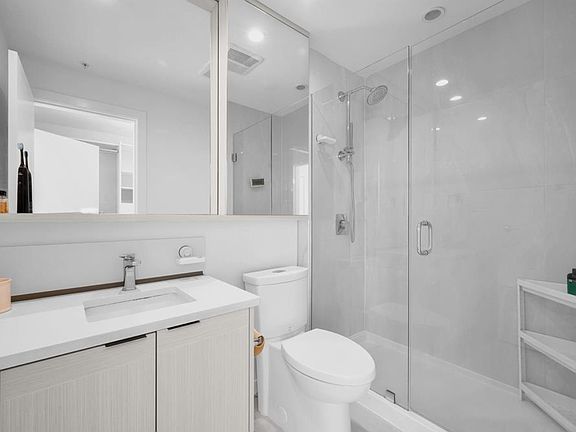 3rd image of 5051 Imperial St #2304